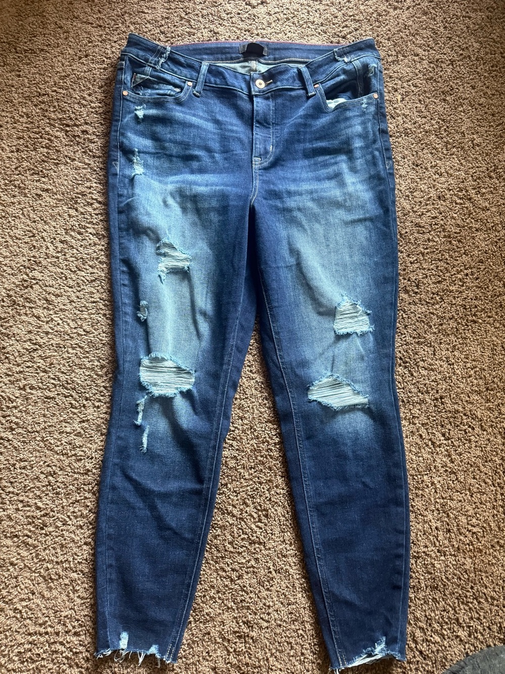 edgely Distressed Skinny Jeans - Blue